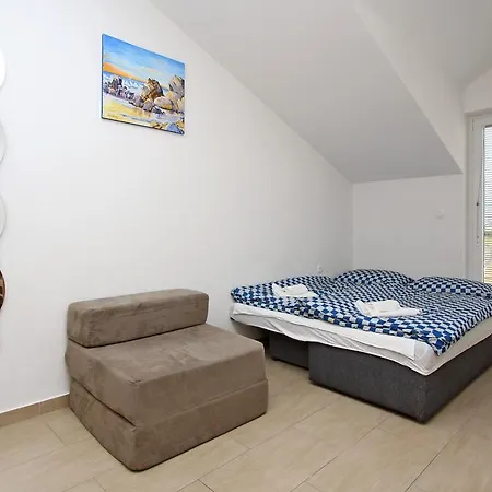 Apartments Jasmina Novaglia Esterno foto