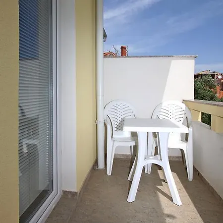 Apartments Jasmina Novaglia Esterno foto