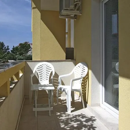 Apartments Jasmina Novaglia Esterno foto